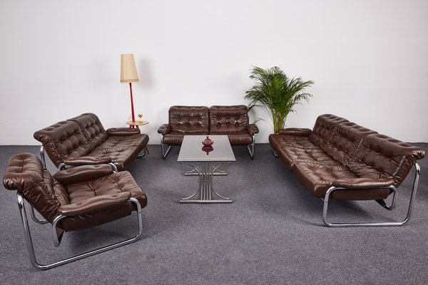 Bor Tufted Leather Sofa Set By Johan, Tufted Leather Furniture Interior Design