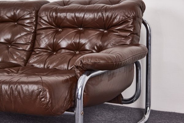 Bor Tufted Leather Sofa Set By Johan, Ikea Living Room Leather Chair