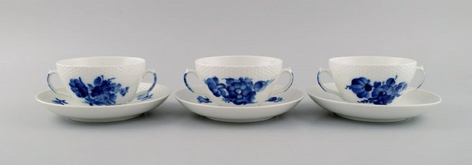 Blue Flower Cups with Saucers from Royal Copenhagen, Set of 8 for