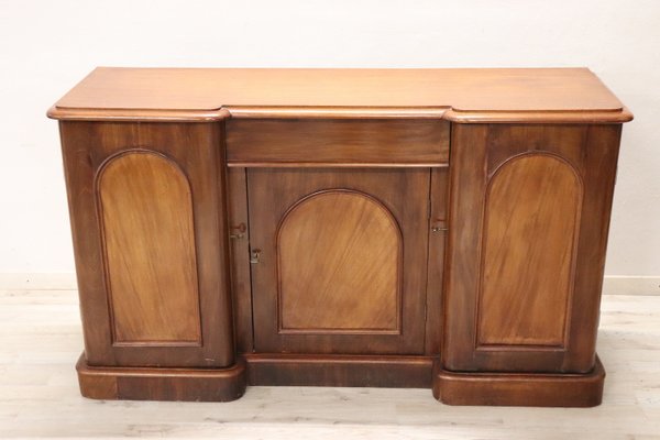 Mahogany sideboard store buffet