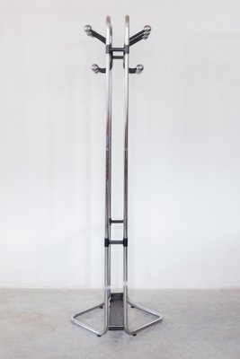 Bauhaus perchero 2025