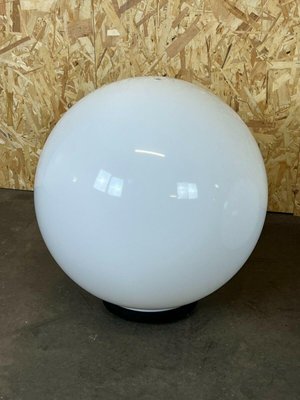 Acrylic outlet ball lamp