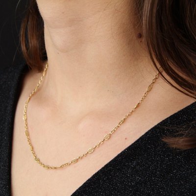 18 karat gold chain with pendant clearance