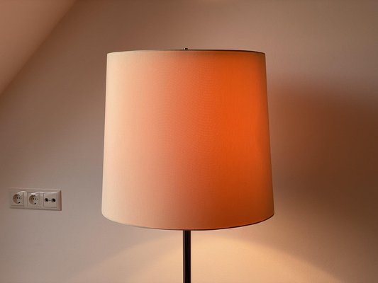 Mid Century Minimalist Teak Floor Lamp, Can You Change The Shade On A Floor Lamp