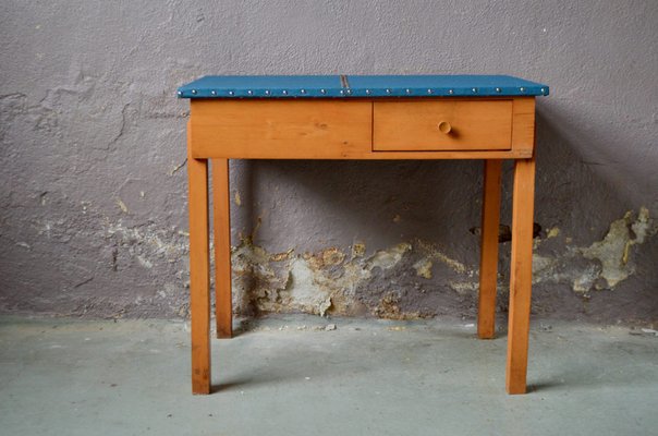 Old fashioned 2024 secretary desk