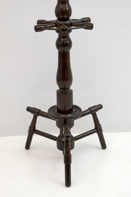 Half coat stand 2025