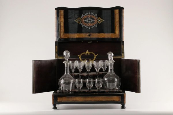 Office liquor cabinet top