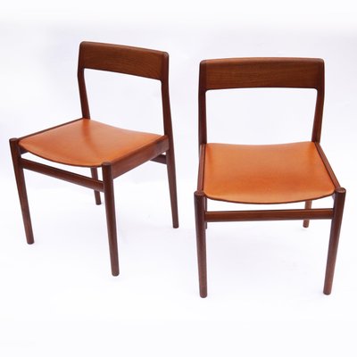 Mid Century Dining Chairs By M D, Walker Furniture Dining Room Chairs