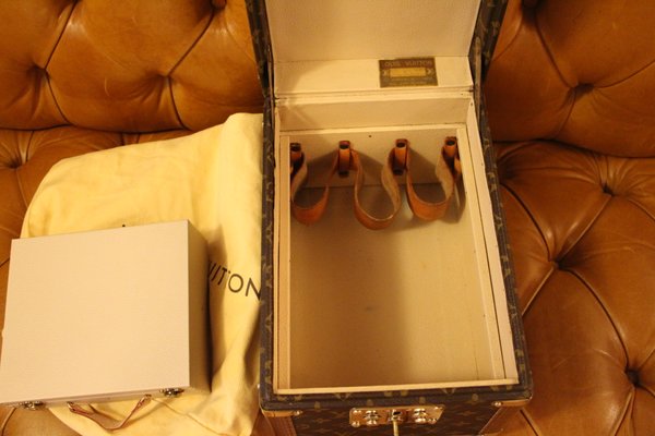2013 LOUIS VUITTON Monogram Boite Bijoux Jewelry Trunk Case For Sale at  1stDibs