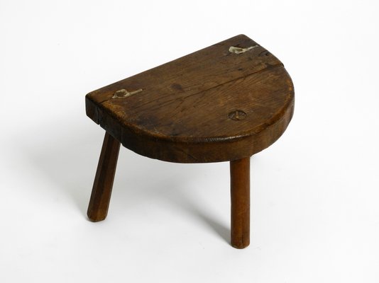 Small 3 legged wooden stool top