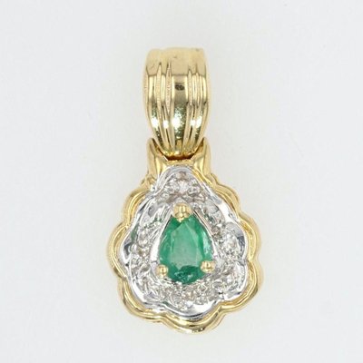 Modern Emerald Diamonds 18 Karat Yellow 