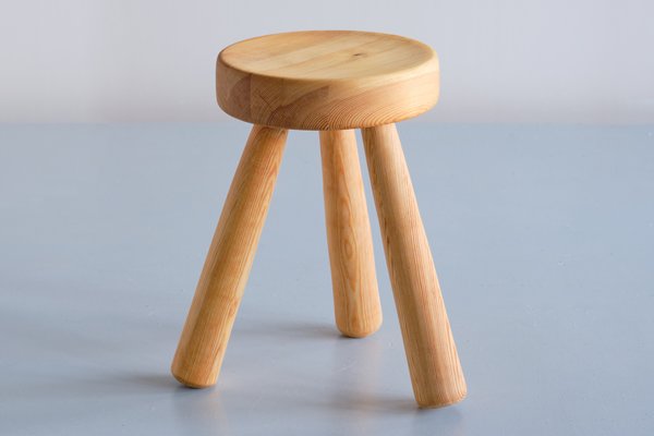 とっておきし福袋 in Stool Legged Three Swedish Solid Ingvar by Pine スツール