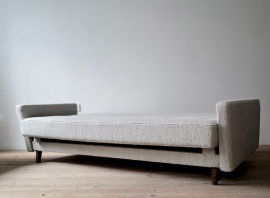 Light grey daybed store