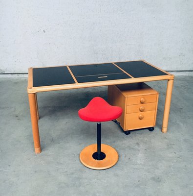 Second hand writing desk top
