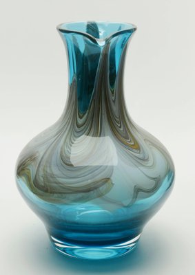 Pichet en verre soufflé à la main