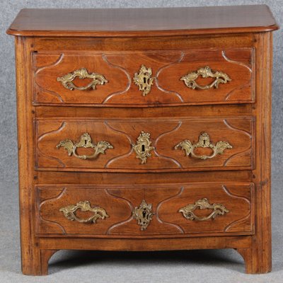 Small 2024 antique dresser