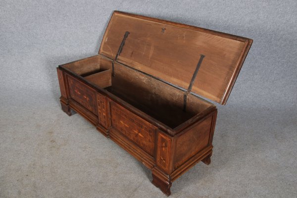 1930 roos cedar chest store