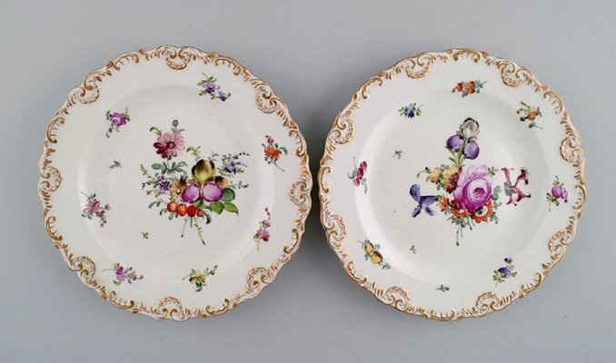 Platos de porcelana antiguos best sale