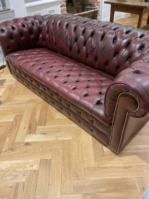 Antique Hand Dyed Oxblood Leather, High Quality Chesterfield Leather Sofa