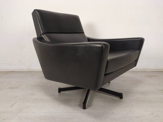 Swirl desk best sale chair