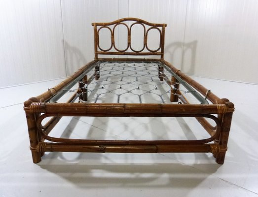 Vintage rattan daybed new arrivals