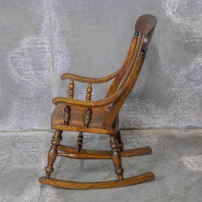 Victorian Farmhouse Rocker for sale at Pamono