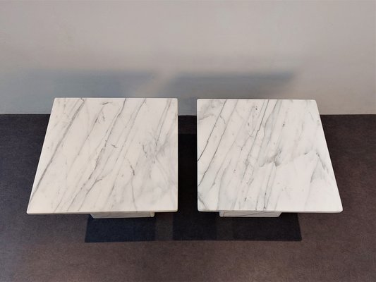 Vintage store white table