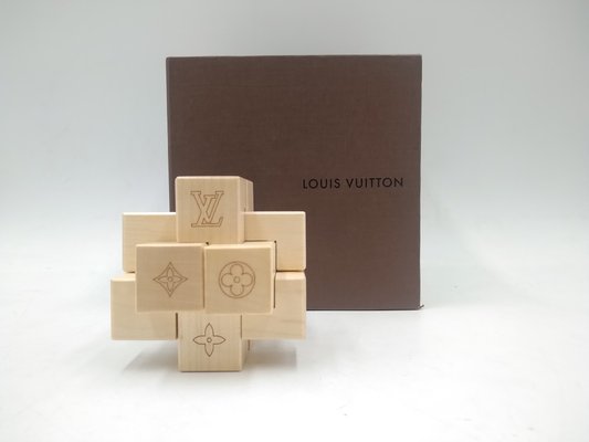 LOUIS VUITTON Le Pateki Wood Puzzles Logo VIP Gift Item with Box