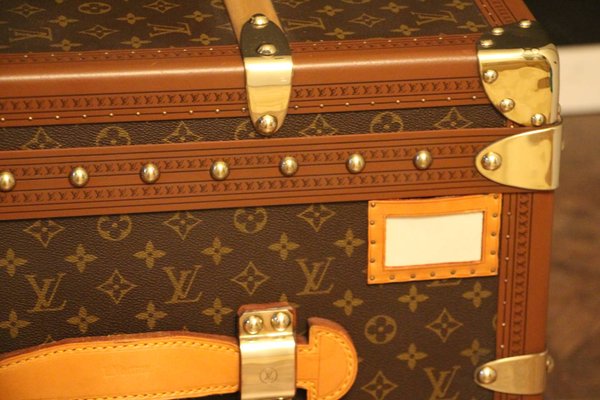 Wardrobe Trunk from Louis Vuitton, 1920 for sale at Pamono