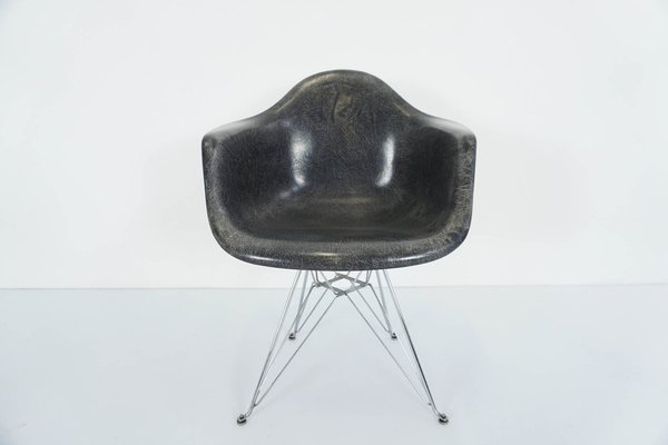 DAX Armchair with Eiffel Tower Base by Charles Ray Eames for Herman Miller