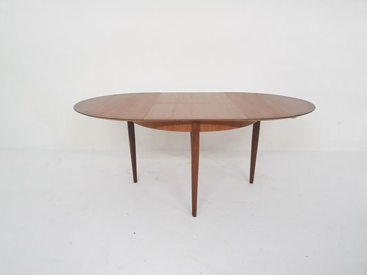 Round Teak Extendable Dining Table By, Round Extendable Dining Table Nz