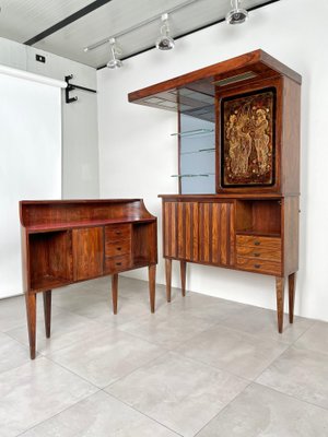 Bar hutch store with mirror