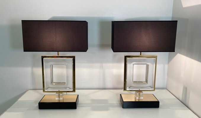 Glass table lamp set top