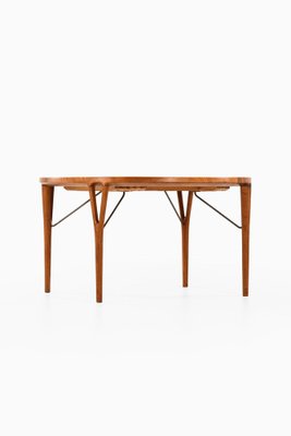 Danish Dining Table Produced by Helge Vestergaard Jensen for Peder