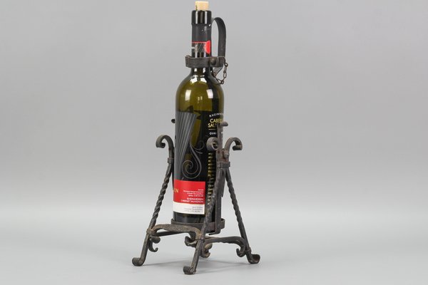 Wine cradle pourer store