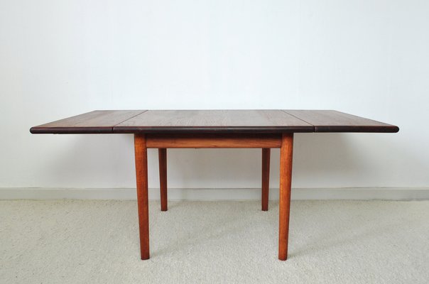 Drop Leaf Side Table in Solid Teak and Oak by Hans J. Wegner for