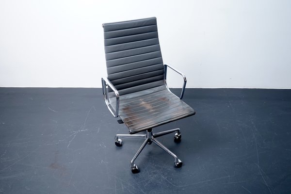 Vitra eames ea 119 new arrivals