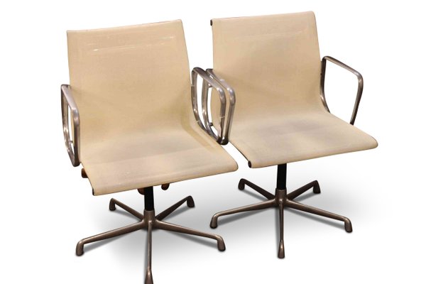 Icf eames office chair store