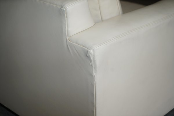 Modena track arm hot sale premium sleeper sofa