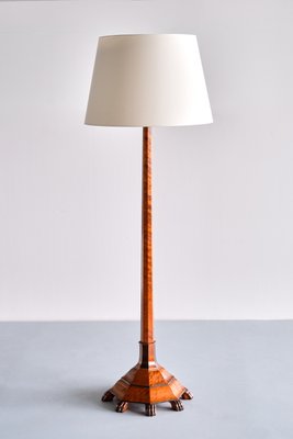 Birch store floor lamp