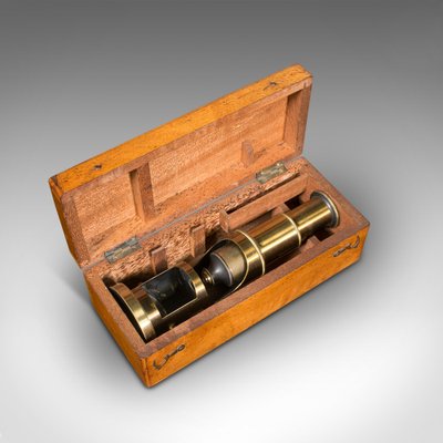 Microscope de Poche Édouardien Antique en Laiton, Angleterre, 1910 en vente  sur Pamono
