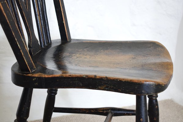 Antique Wheel Back Side Chair in Elm and Beech