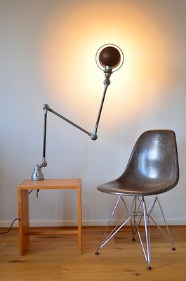 Lampe vintage à bras articulé en métal et bois, 1920
