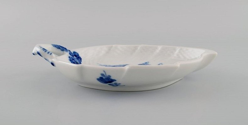 Citrus Grove Ceramic Leaf-shaped Bowl Set of 2 