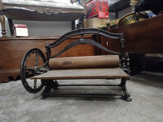 Vintage bench press discount