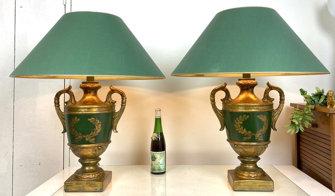 i tilfælde af masse Betaling Vintage Classic Baroque-Style Painted Ceramic Urn Table Lamps, Set of 2 for  sale at Pamono