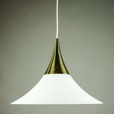 Hanging pendulum deals lights
