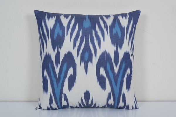 Material for cushion covers deals