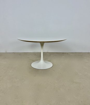 Knoll international saarinen top