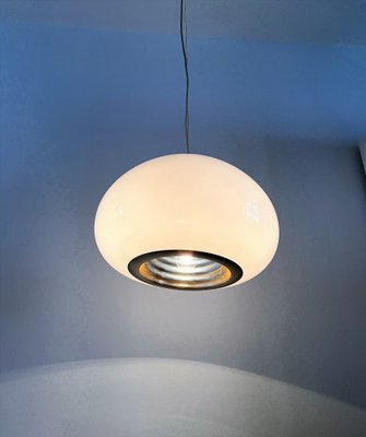regn Modregning dans Mid-Century Italian Black and White Pendant Light by Achille and Pier  Giacomo Castiglioni for Flos, 1965 for sale at Pamono